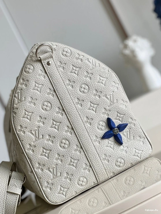 50 LOUIS VUITTON KEEPALL 0521
